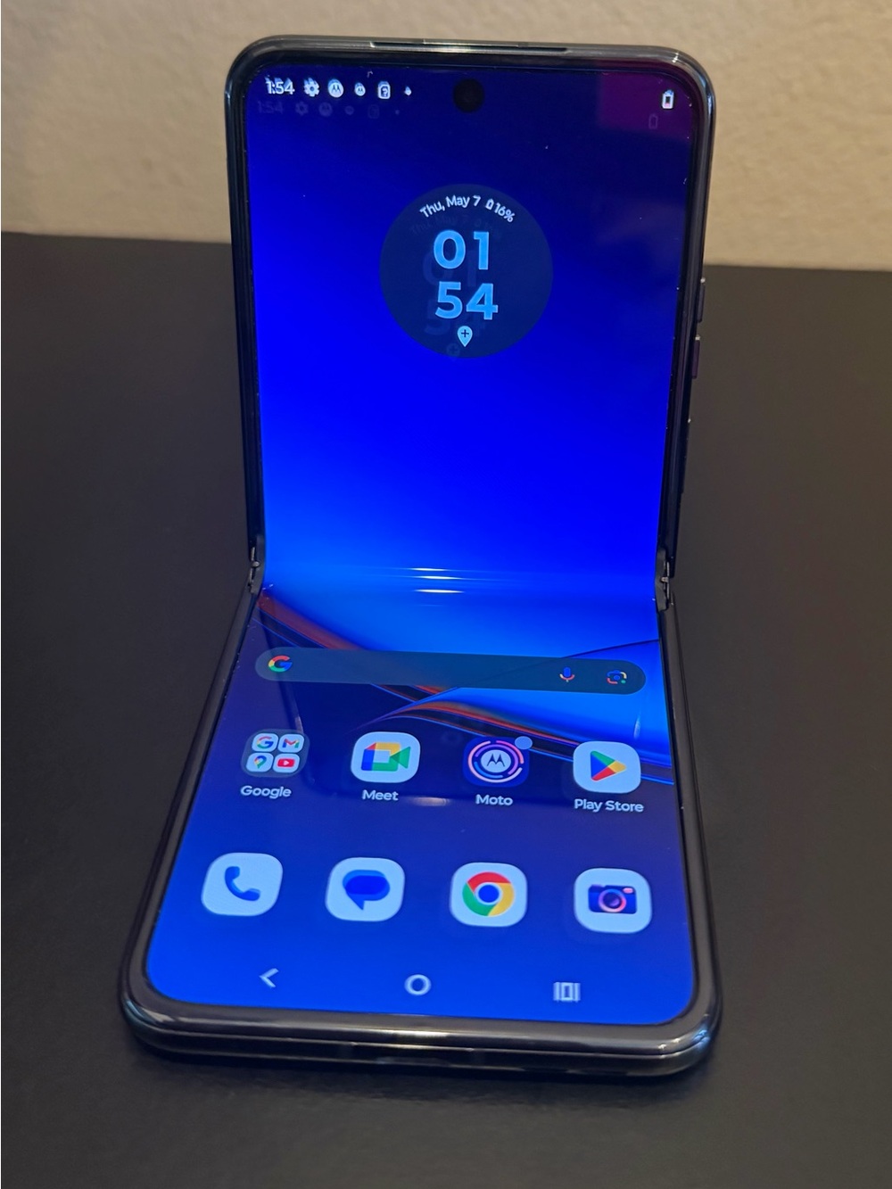Motorola Razr plus unlocked
